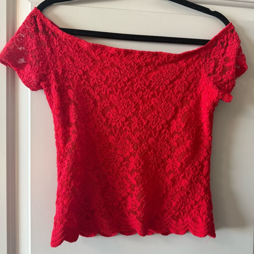 Red Lace Off-Shoulder Top Size Large